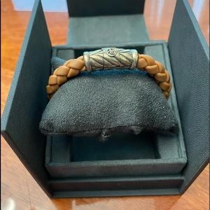 David Yurman magnetized bracelet